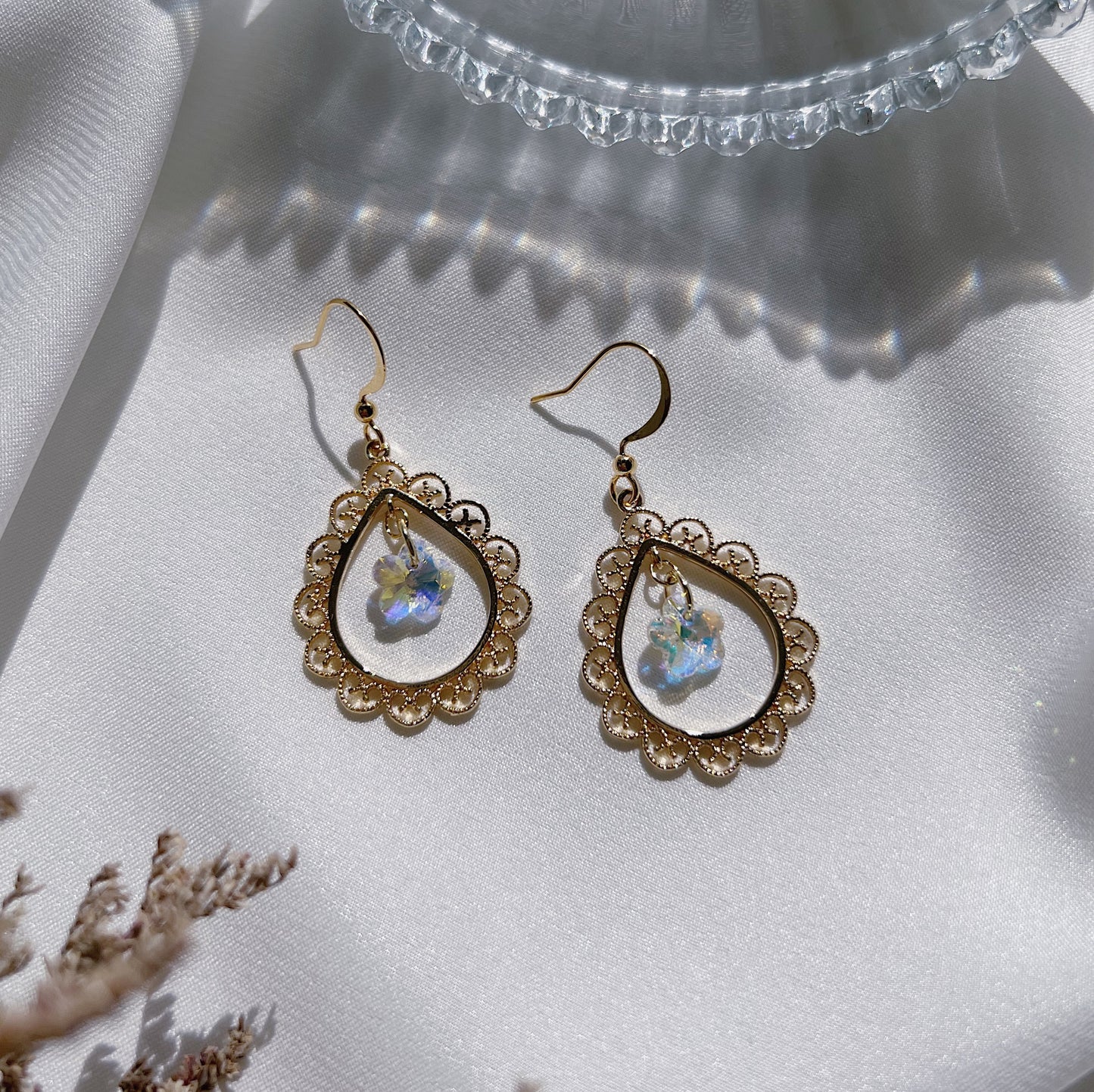 Suncatcher Earrings (Teardrop)